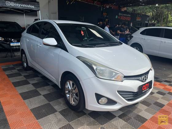 HYUNDAI HB20S 1.6 COMFORT STYLE 16V FLEX 4P AUTOMÁTICO